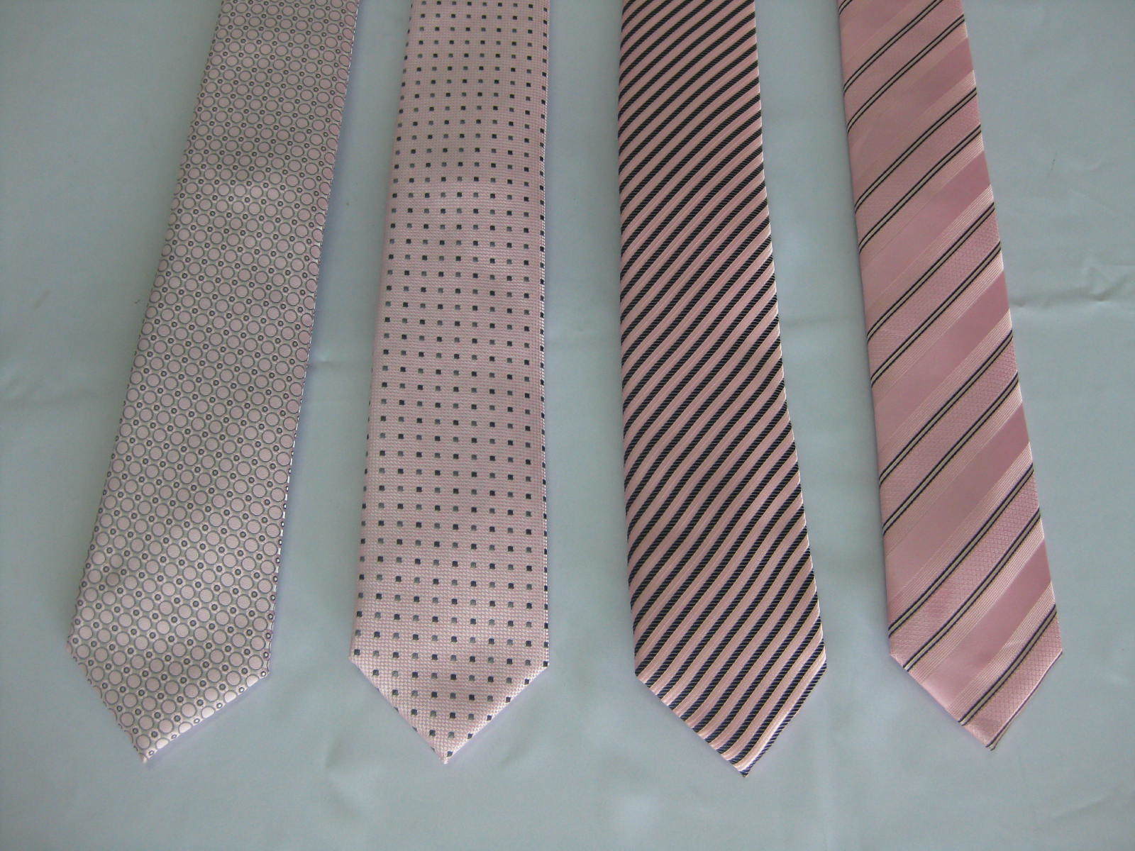 Pink Colour Fashion Micri 100% Polyester Neckties