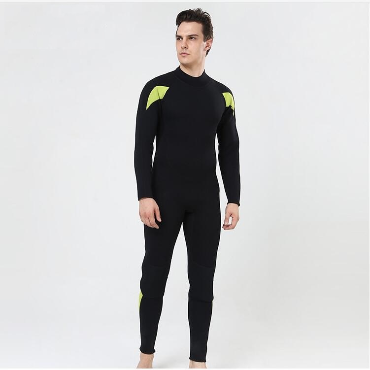 Waterproof and Soft Neoprene Short Sleeve Wetsuit Sportswear for Men