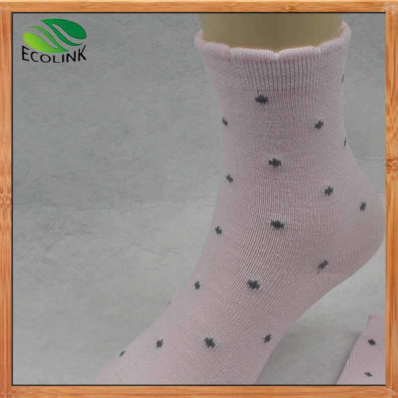 Eco-Friendly Bamboo Fiber Middle Socks for Women