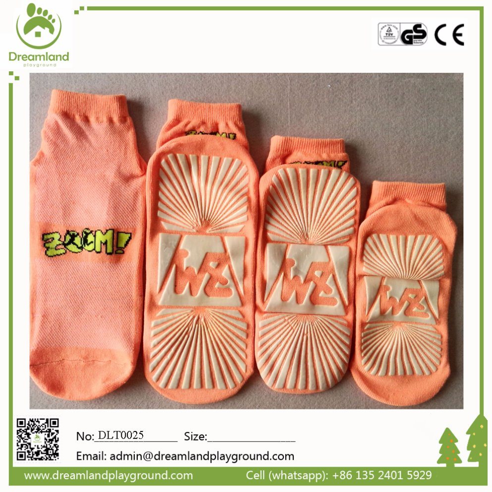 Free Sample Wholesale China Manufacturer Indoor Trampoline Custom Trampoline Socks