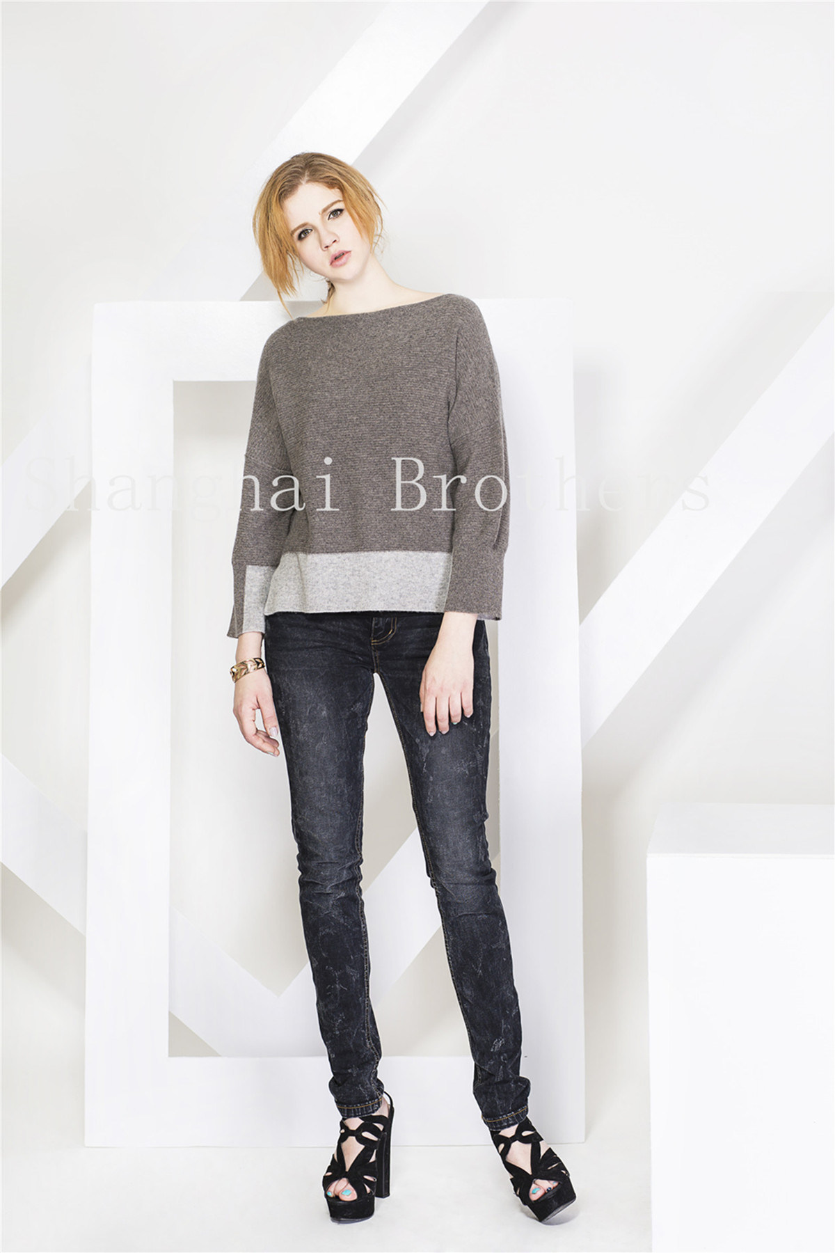 Ladies Fashion Cashmere Sweater 16braw301