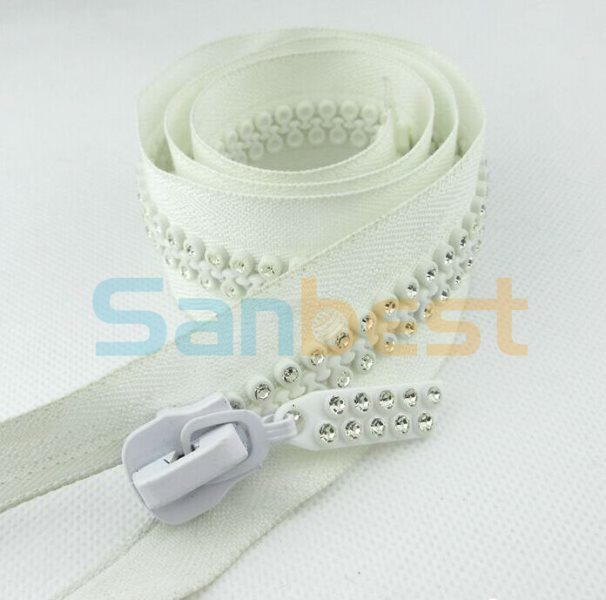 Fashion Resin Diamond Zippers in White Color