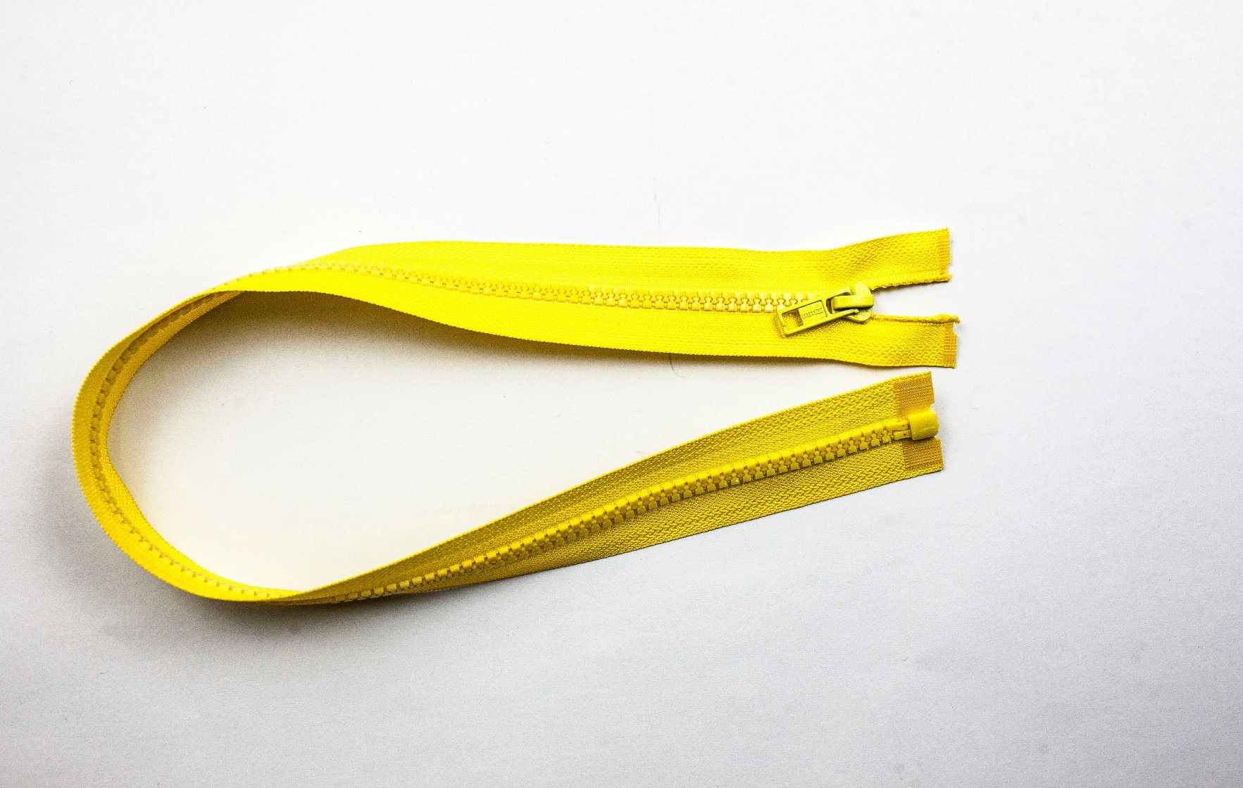 5# Plastic Zipper, O/E, a Tape