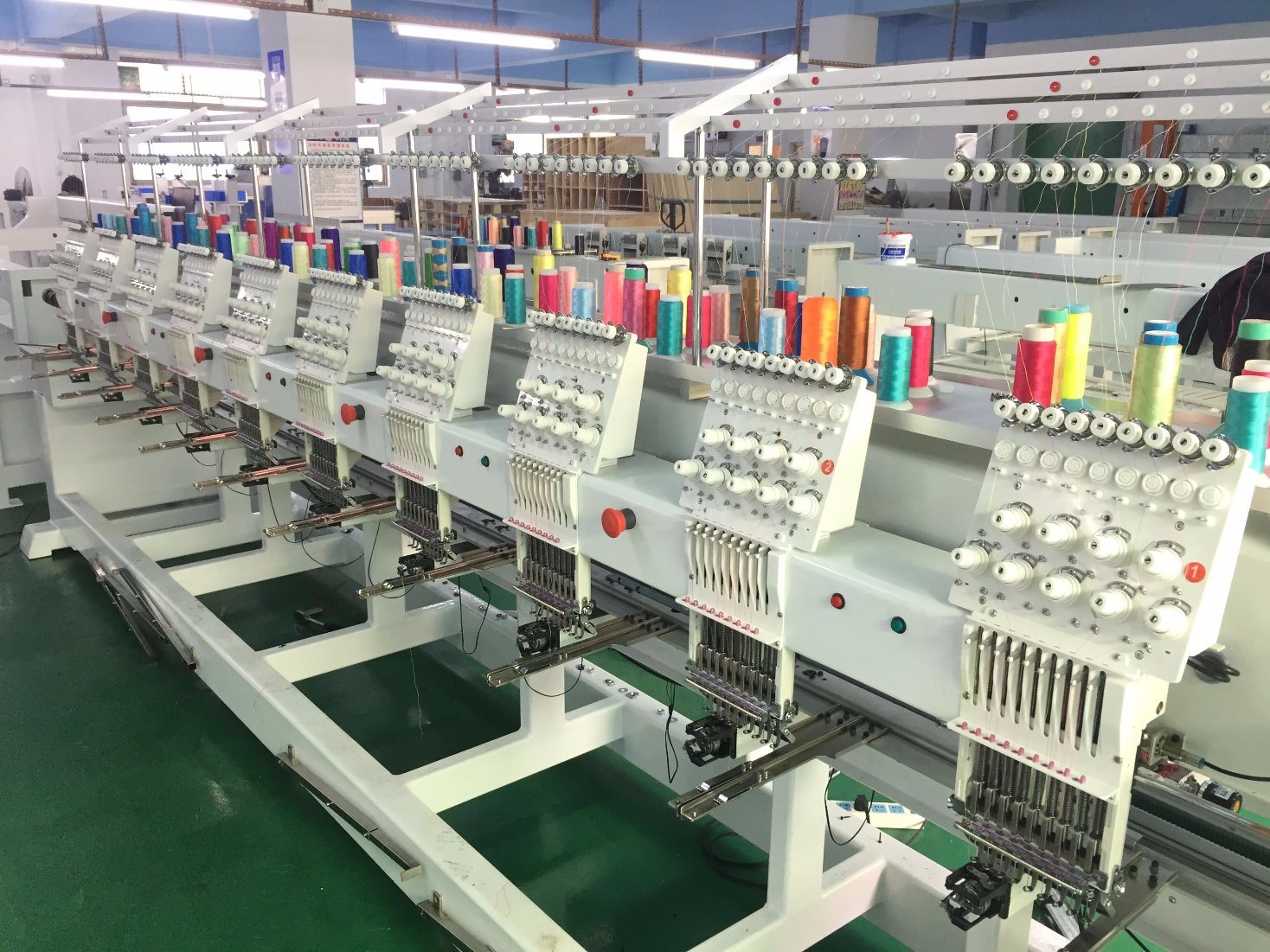 10 Head Computerized Embroidery Machine for Cap & T-Shirt & Bed Sheet 400*600mm