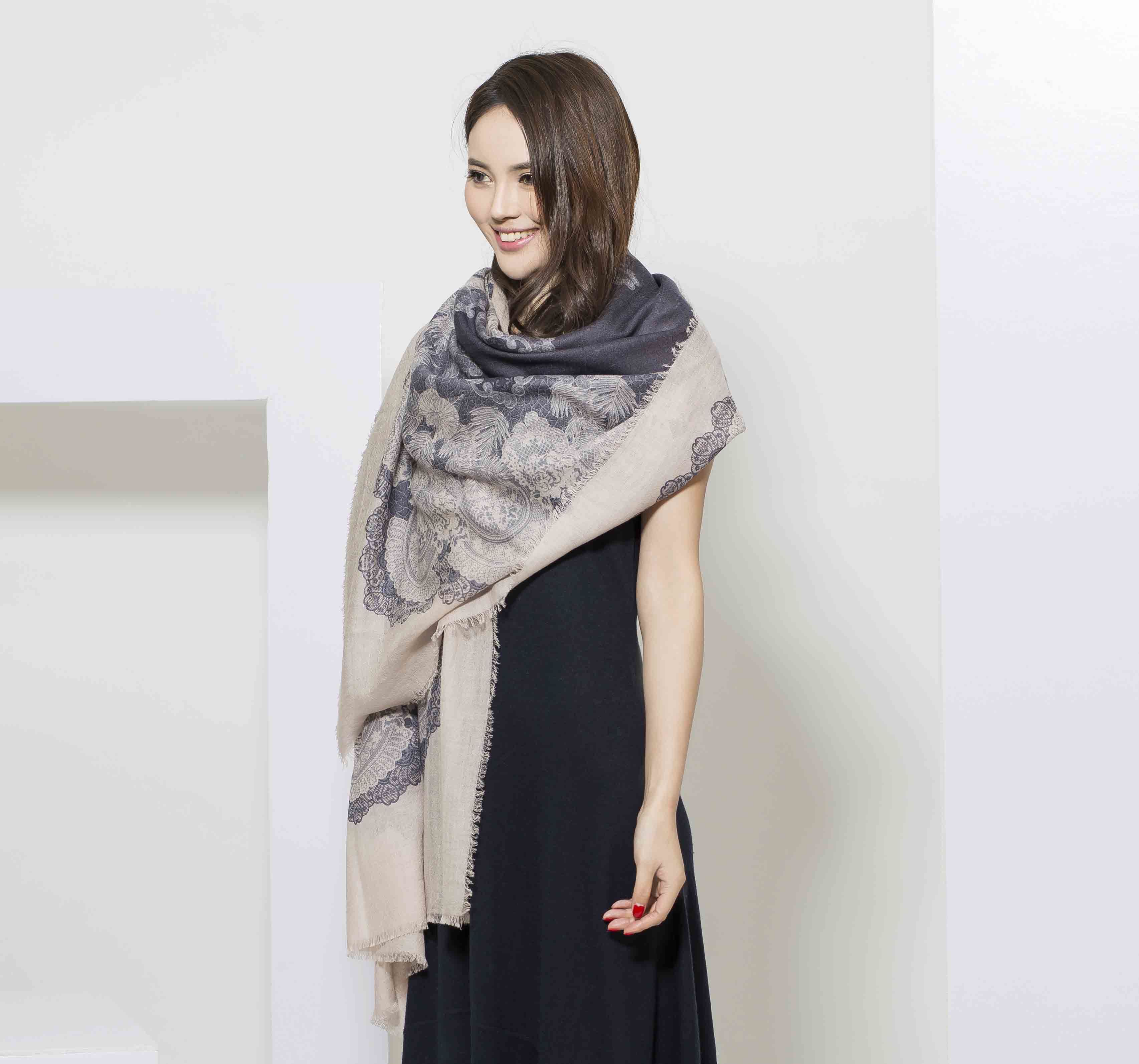 100%Polyester Jacquard Scarf for Women