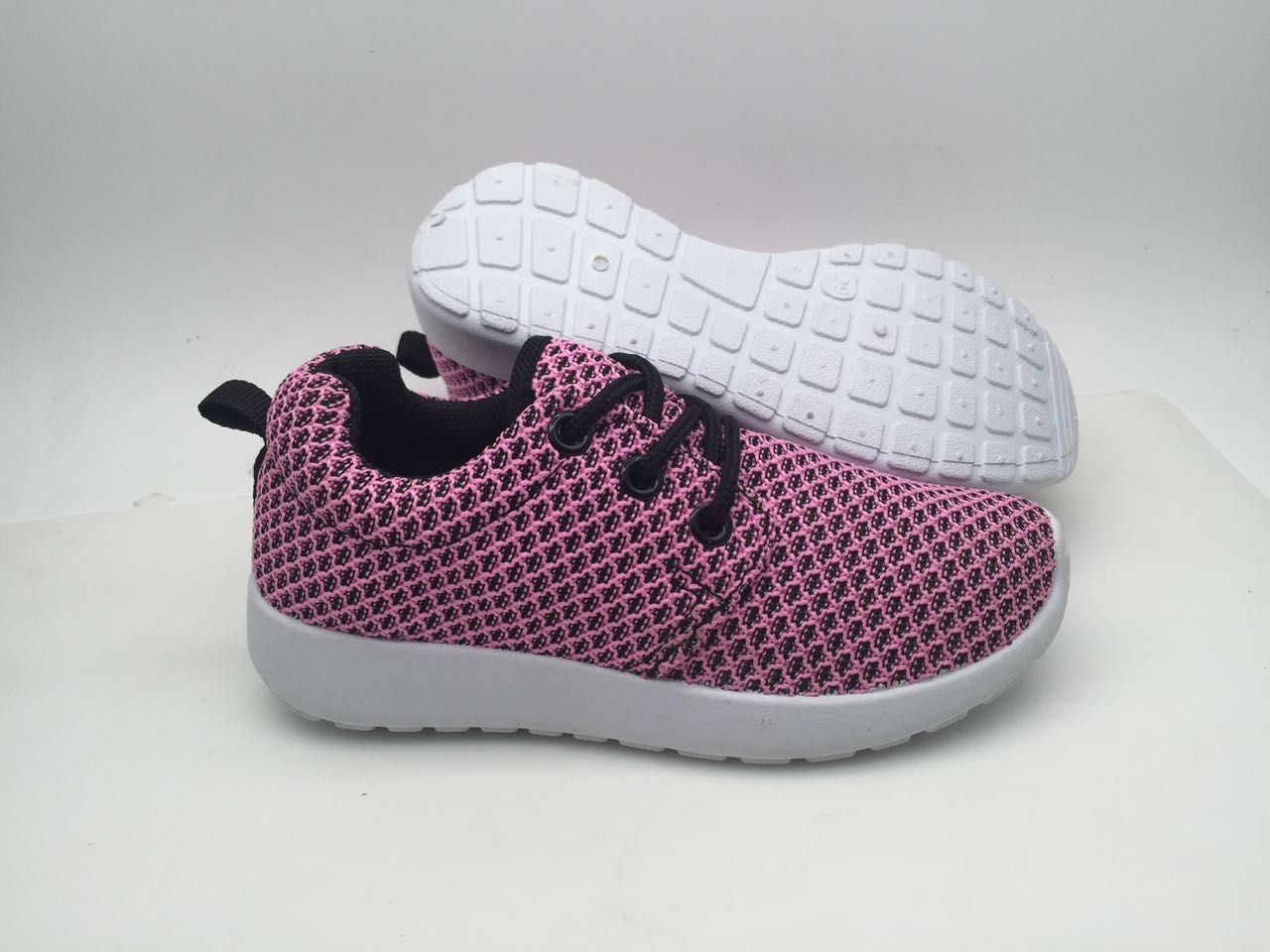 Children Sports Shoes with PVC Sole