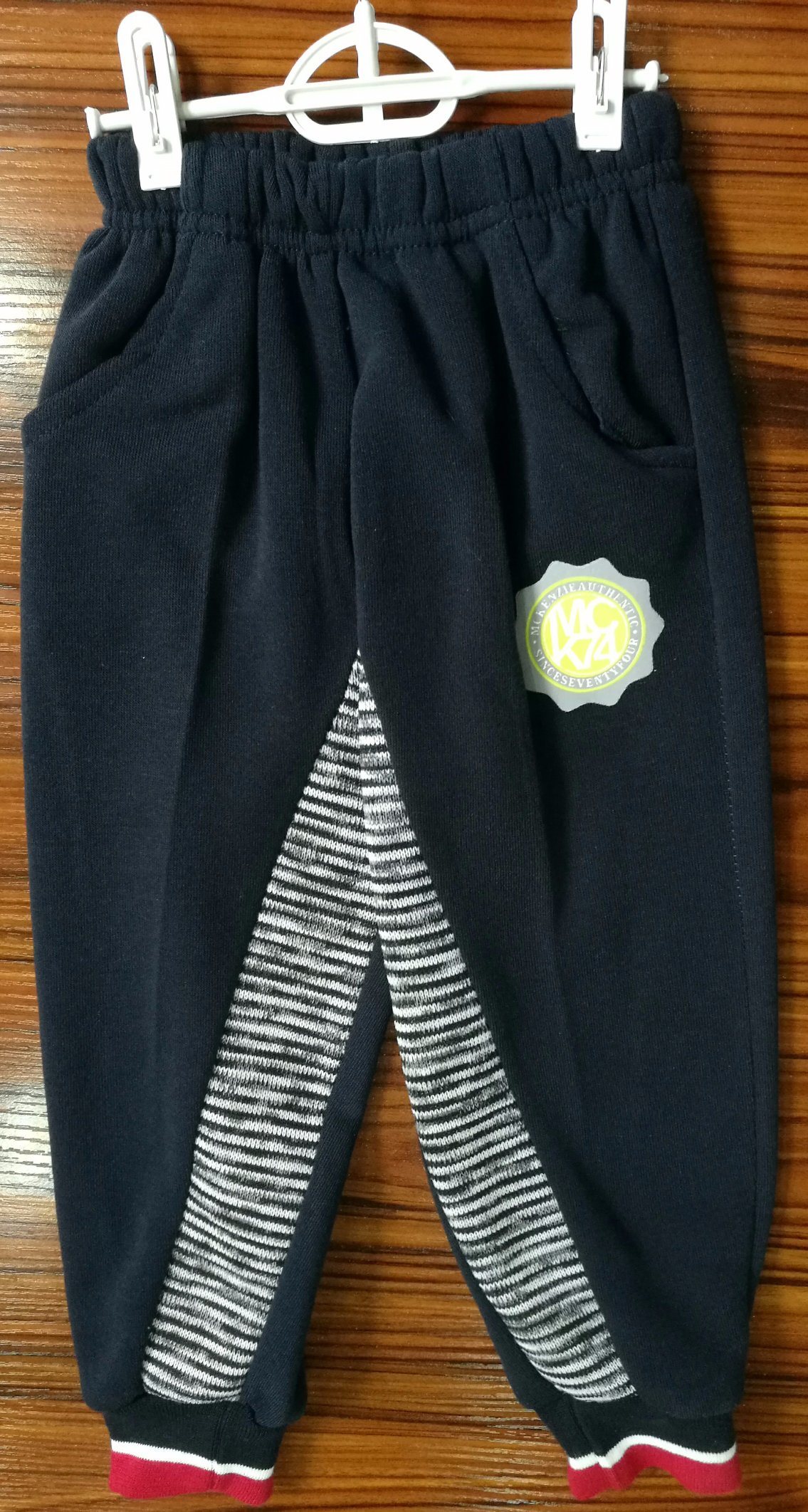 Children's Coat and Trousers with New Design