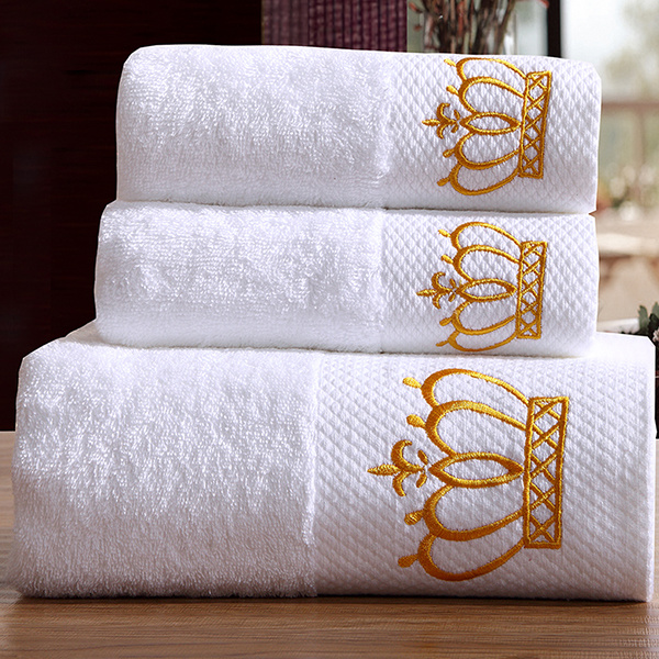 Luxury 100% Cotton Customized Embroidery Bath Towel for Hotel
