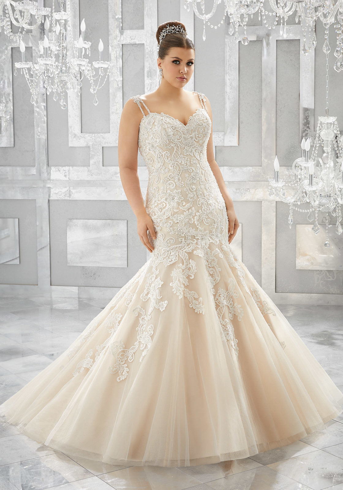 Spaghetti Bridal Dress Lace Appliqued Beaded Mermaid Wedding Gown Lb3221