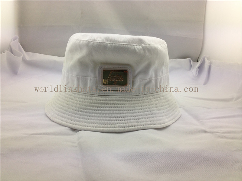 High Quality Plain Cotton Bucket Hat with Metal Badge
