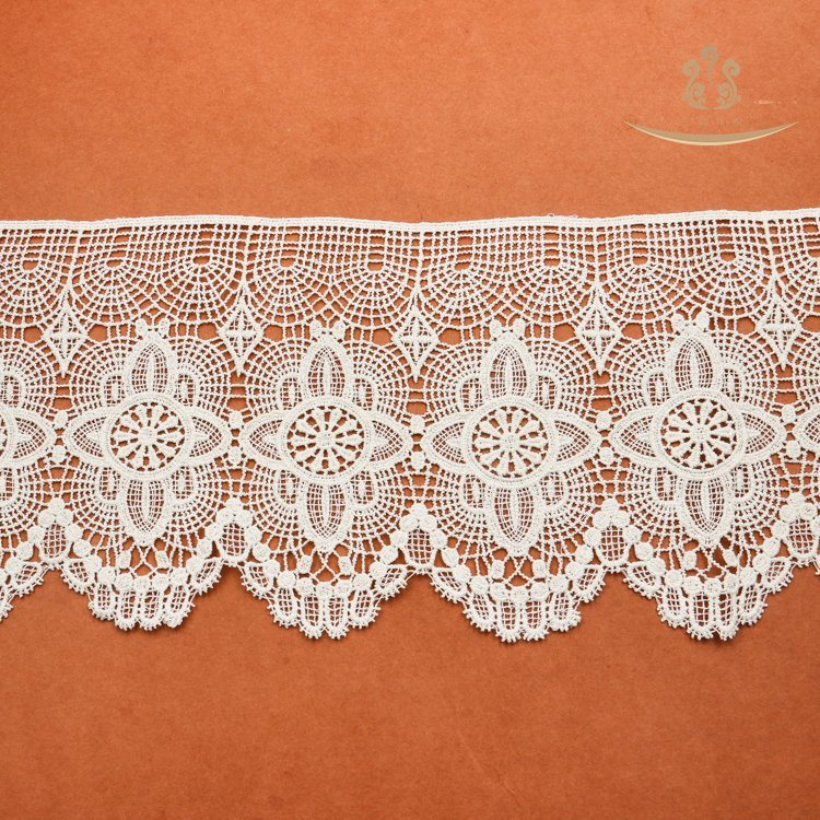 Guangzhou Factory Special Design White Lingerie Cotton Ladies Crochet Cotton Chemical Neck Lace