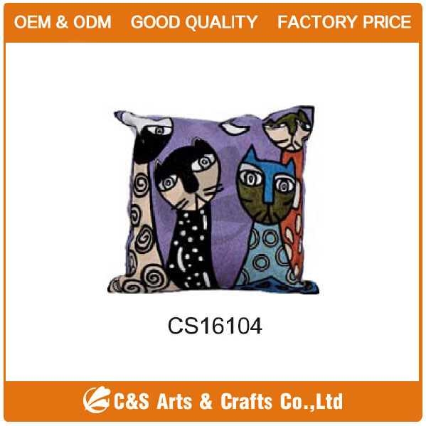New Style Cheap Price New Design Appliqued Decorative Pillow