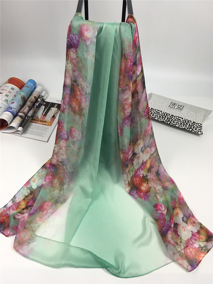 2017new Style 100%Polyester Faux Silk Warm Spring Flower Coming Degital Print Scarves