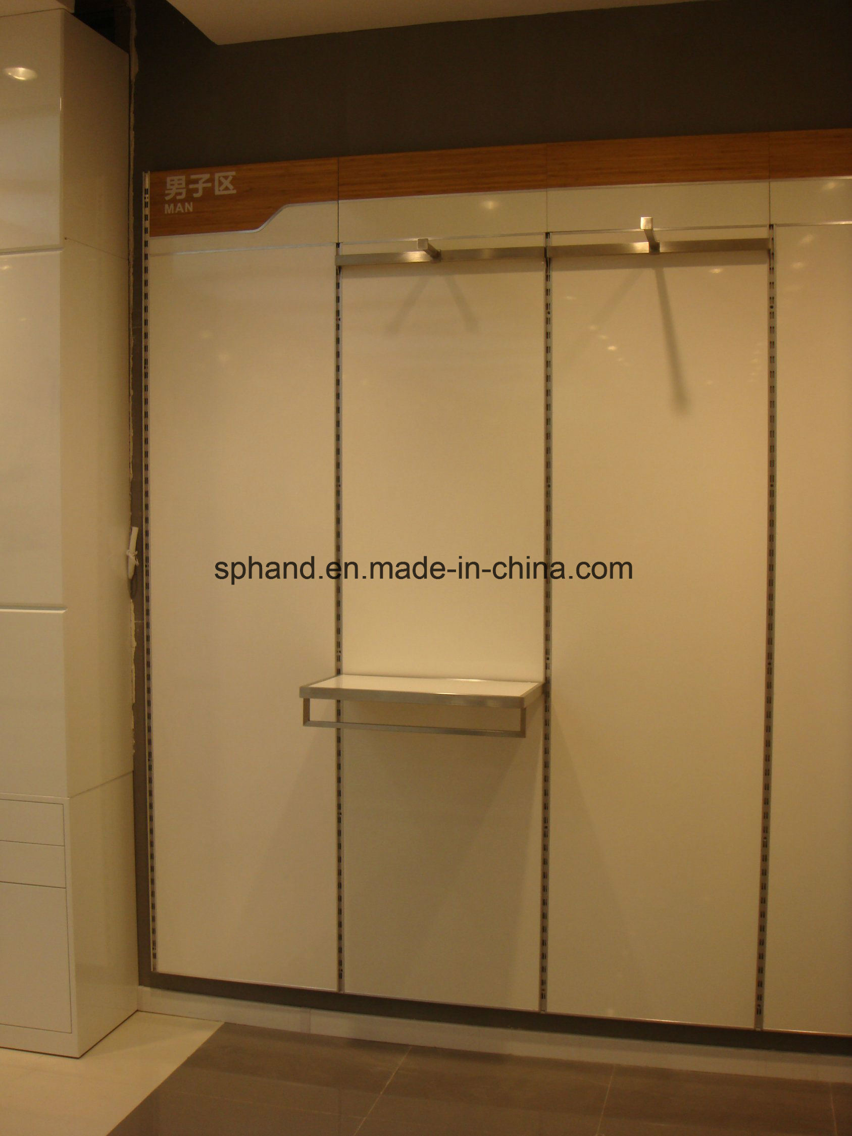 Bamboo& White Laminate Surface Slotted Wall for Accessories/Garment/Clothes