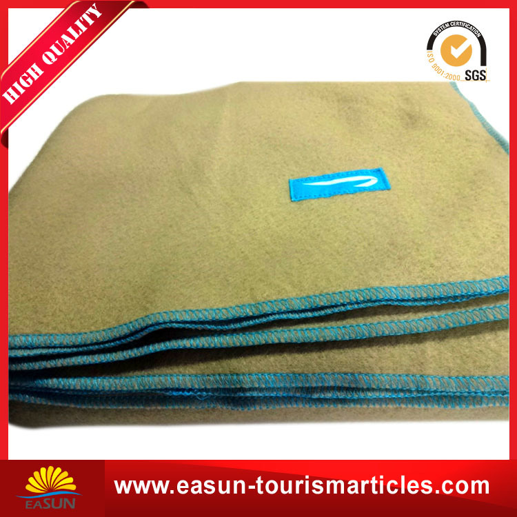 Wholesale Free Samples Life Comfort Fleece Blanket with Embroidery