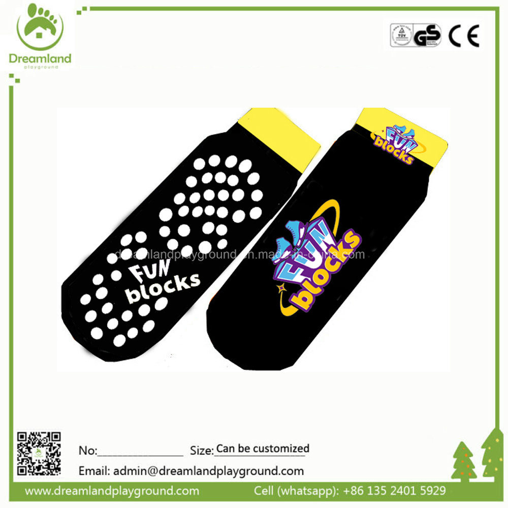 China Custom Knitted Sock Manufacturer, Indoor Trampoline Anti-Slip Ankle Sock