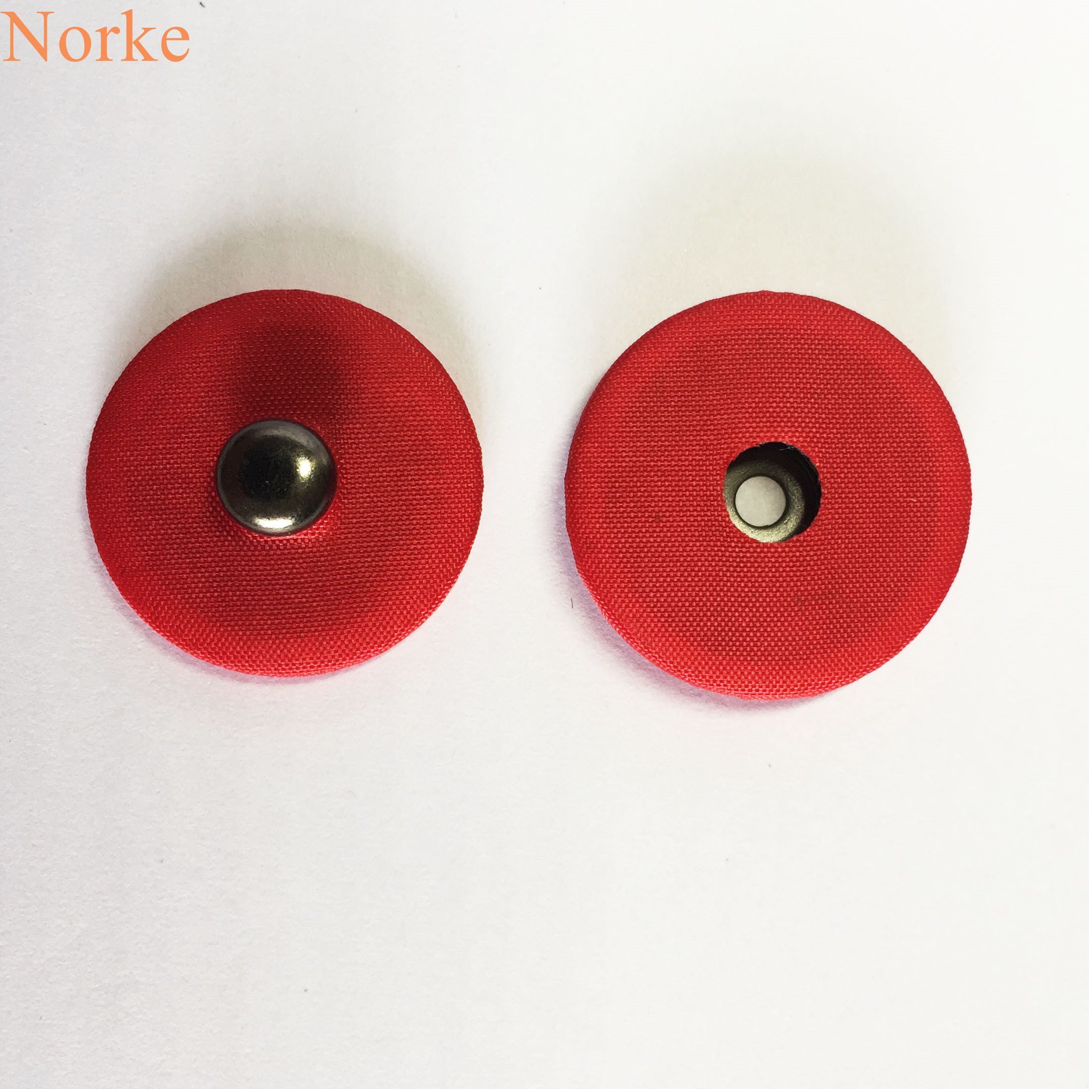 Fashion Accessories Sewing Metal Button with Fabric Covered
