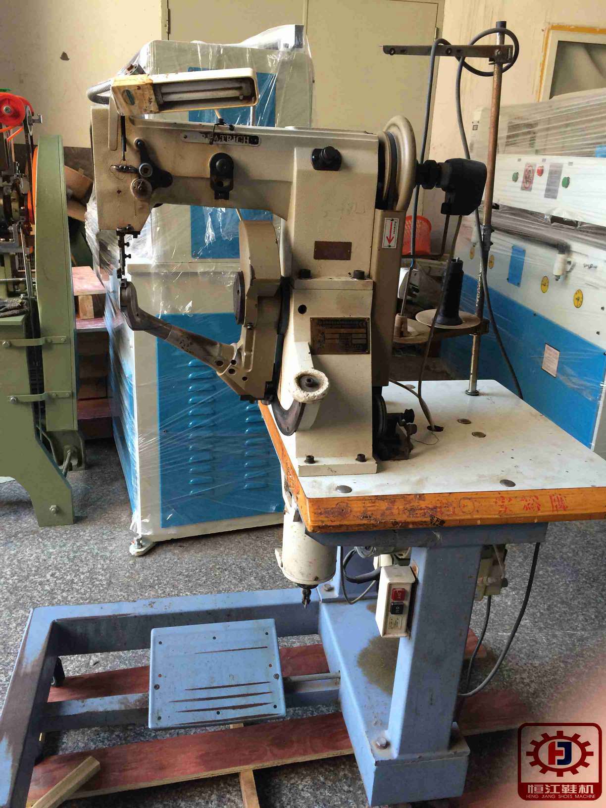 Ornamental Stitching Machine for Sole or Insole Sewing