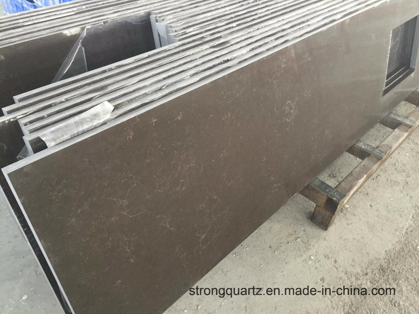 Wholesale Quartz Stone for Wall Panel Flooring / Vanity / Dining Table/ Countertop Caesar 5380