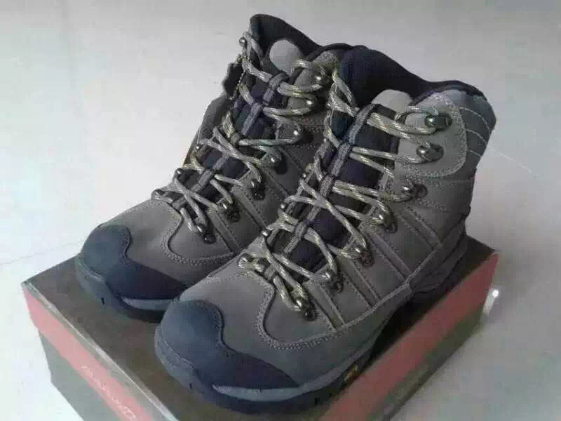 2015 New Stocks Climbing Boot, Outdoor Hiking Boots