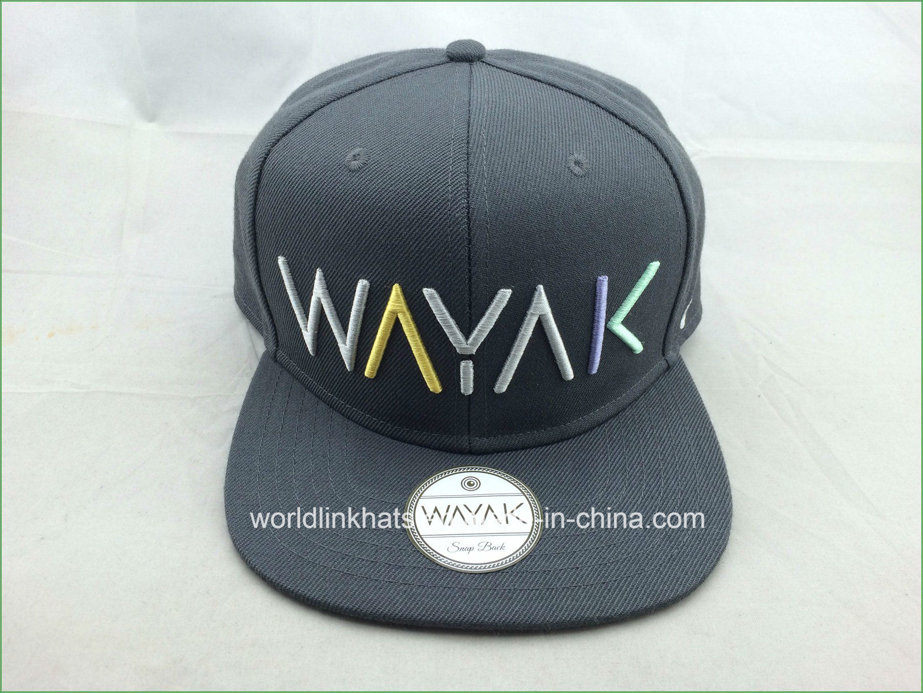 Custom Wool Snapback Cap with 3D Embroidery Logo Deisgn