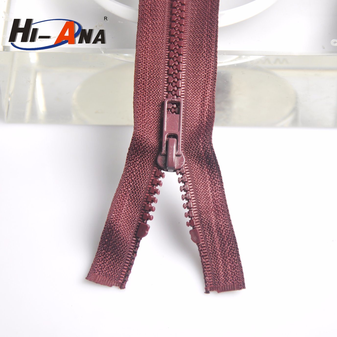 Export to 70 Countries High Quality Large Plastic Zipper