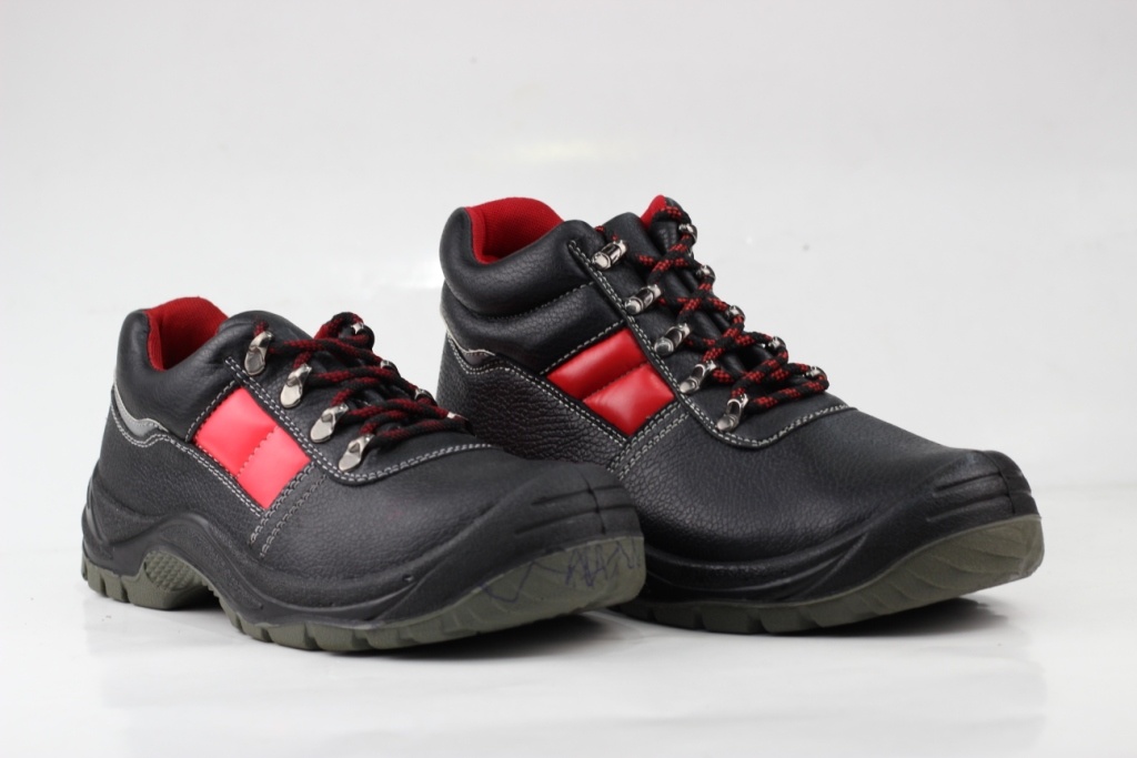 Hot Sell Industrial Safety Shoes with CE Certificate (SN1339 and SN1624)