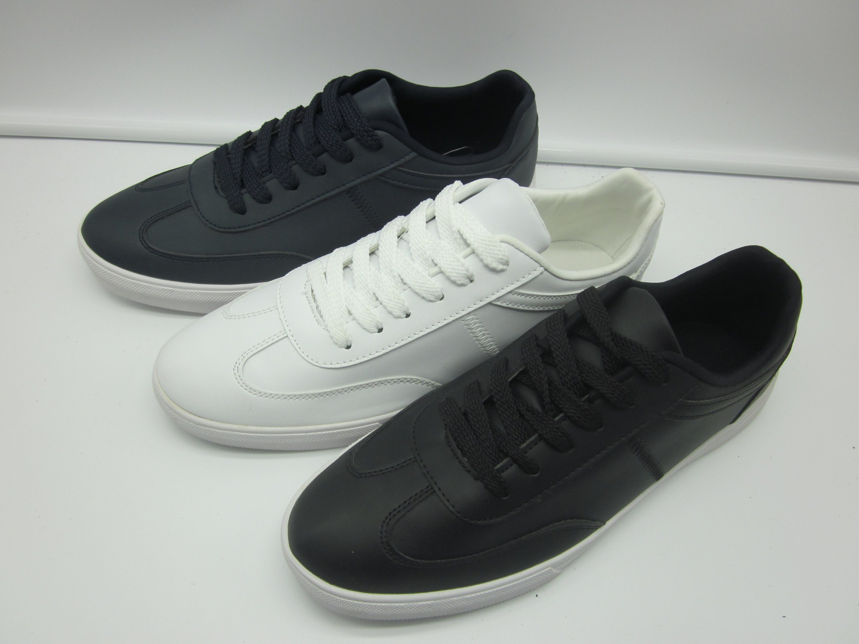 Fashion White PU Casual Lace up Rubber Shoes for Adults Fron China Factory