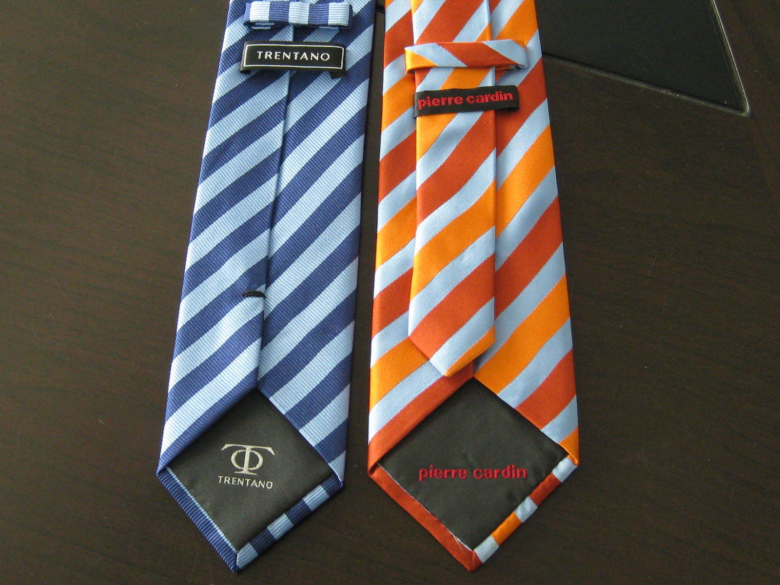 Fashion White Wide Stripe Men's Woven Silk Corporate Neckties
