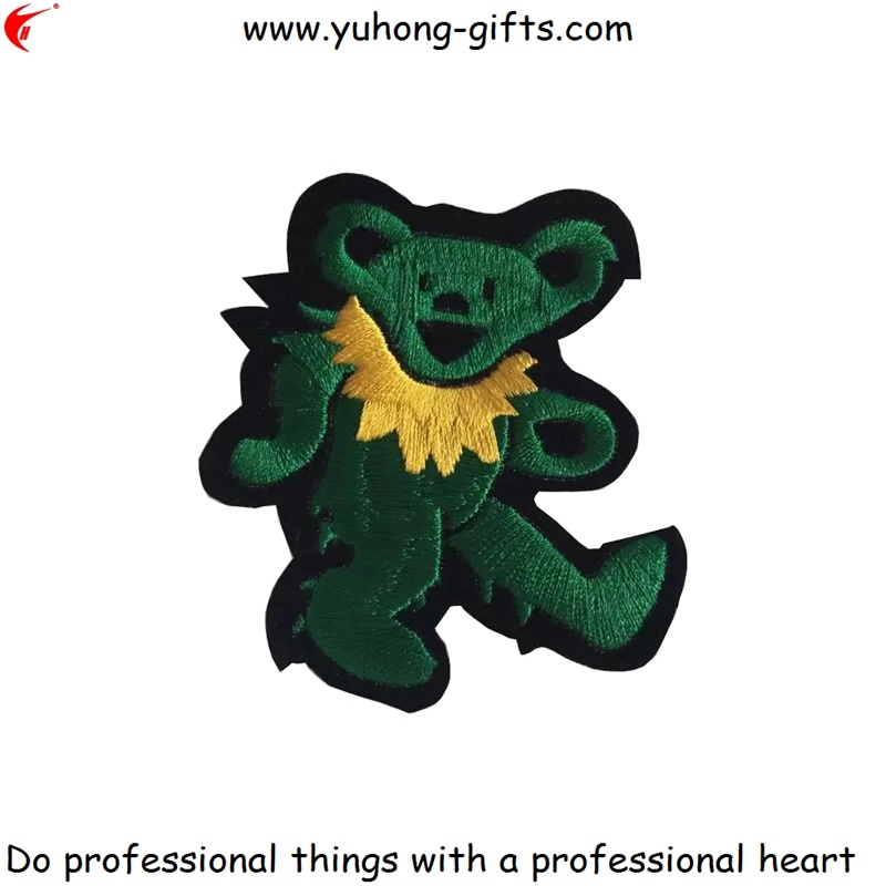 Wholesale Embroidery Animal Bear Shape Badge for Garments (YH-EB130)