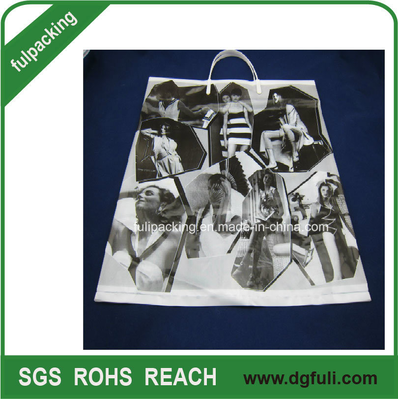 Plastic Shopping Bag with Strong Handle, Promotional Handbags Customized