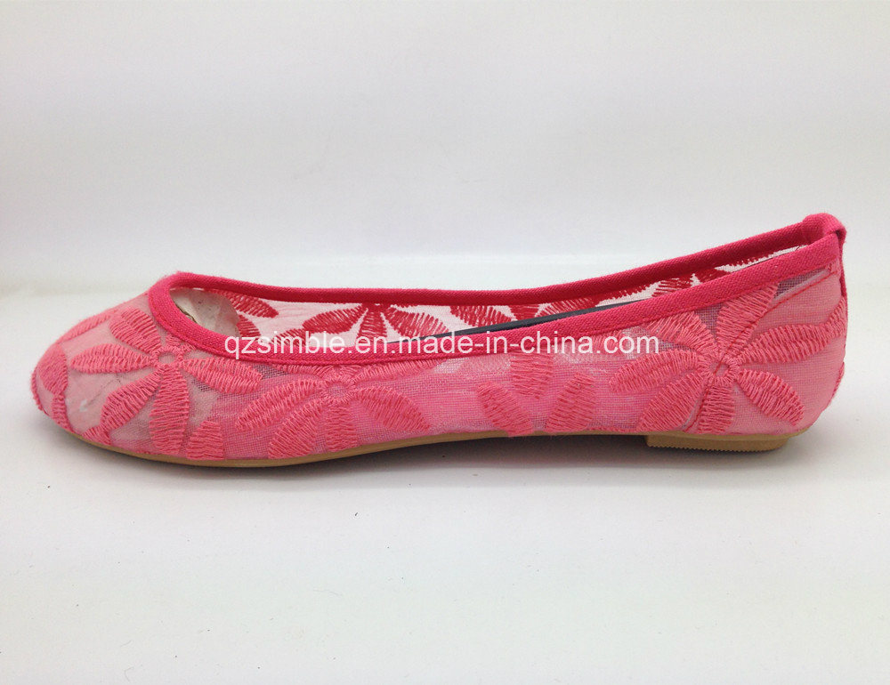 New Style Women Ballet Shoes with Embroidery Mesh Upper