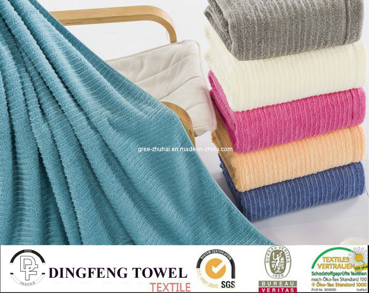 Home and Promotion Use 100% Cotton Dyed Bath Towel