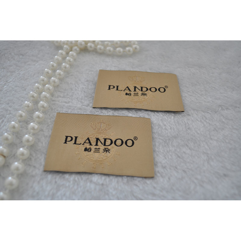 Softly Cotton Woven Labels Inside with Garment Fabric