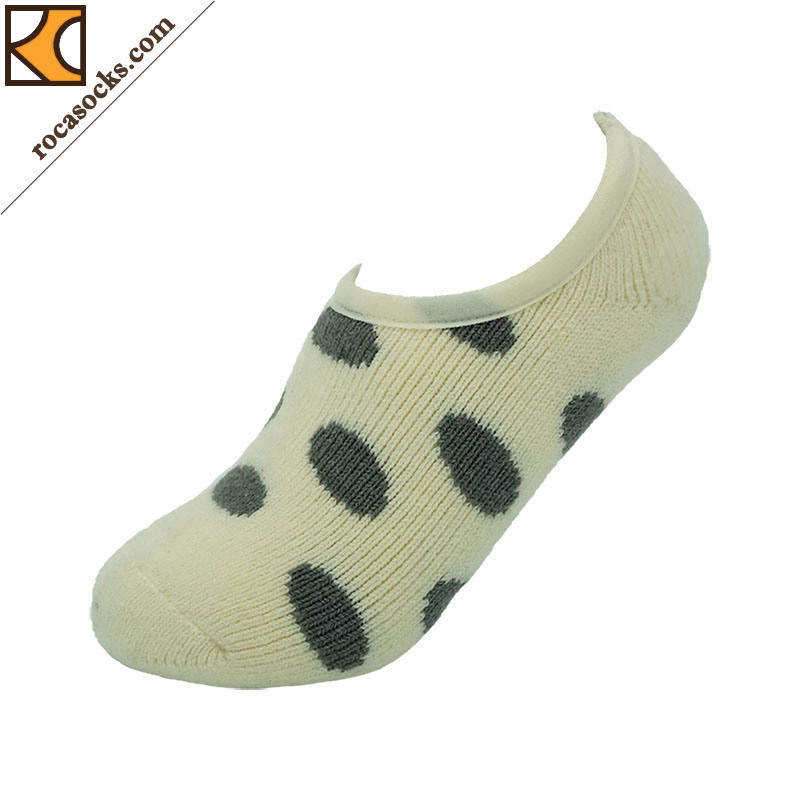 Invisible Boat Acrylic DOT Cushioned Socks for Women (162039SK)