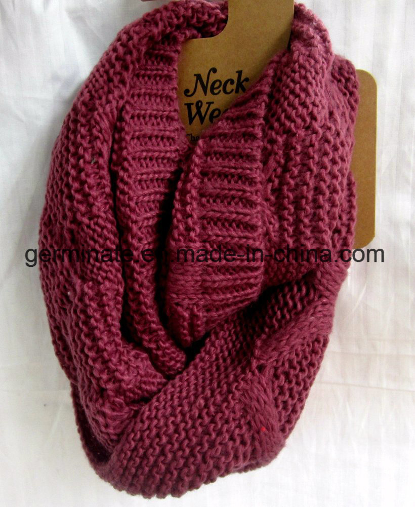 Fashion Big Cable Knitted Scarf of Iceland Yarn (Hjs25)