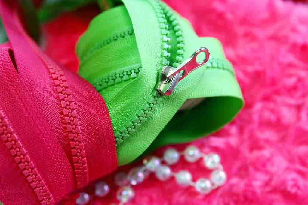 5# Fashion Plastic Zipper with Good Quality