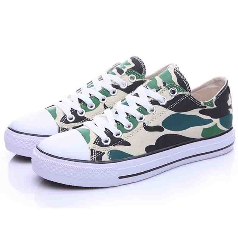 Low Top Comfortable Camouflage Color Flat Skateboard Canvas Shoes Men/Women
