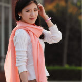 Refined Merino Wool Scarf in Solid Color