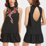 Fashion Women Leisure Casual Rose Flower Embroidery Backless Dress