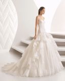 Hot Sale Sweetheart Neckline Spaghetti Strap Tier Skirt Lace Wedding Dress