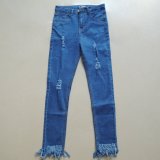 Popular and High Quality Broken Washing Light Blue Lady Jeans (HDLJ0006-17)