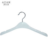Thin Non Slip Durable Material Friendly 15 Inch Plastic Hanger