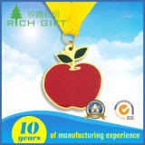 China Supplier Accepted Customized Big Red Apple Metal Medal