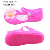 Lovely Baby Girls PVC Material Jelly Sandals with Jelly Flower Decorations