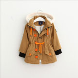 Fashion Wool and Hooded Clothes for Kids Wear
