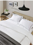 4 Pieces White Full Cotton Hotel Use Stain Print Bedding Sets