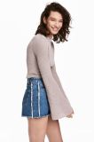 Women Fashion Fit and Tight Shape Sweater with Cap Cuff