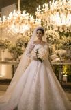 Long Sleeve Sequins Lace Beaded Muslim Bridal Gown Wedding Dress (BH005)