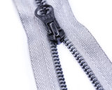 Metal Zipper with Gunmetal Color Teeth and Grey Color Tape/Top Quality